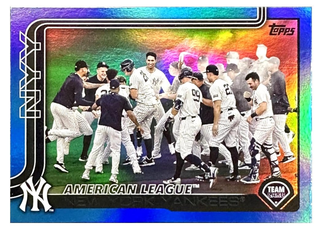 2025 Topps Base Set New York Yankees #123 card