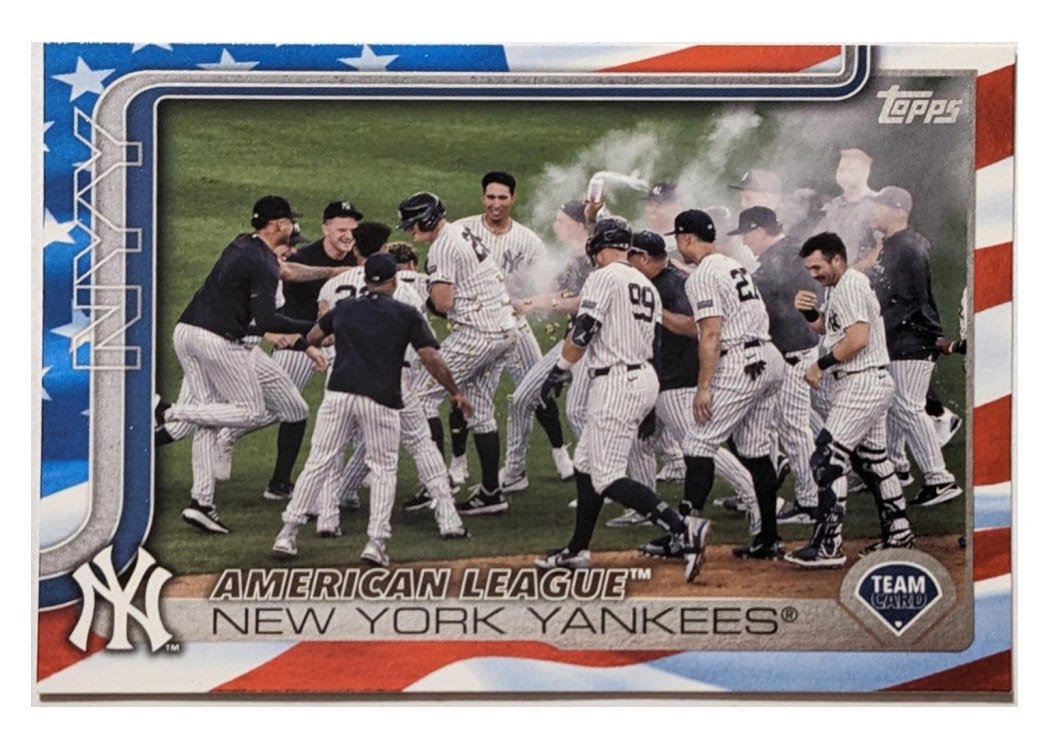 2025 Topps Base Set New York Yankees #123 card