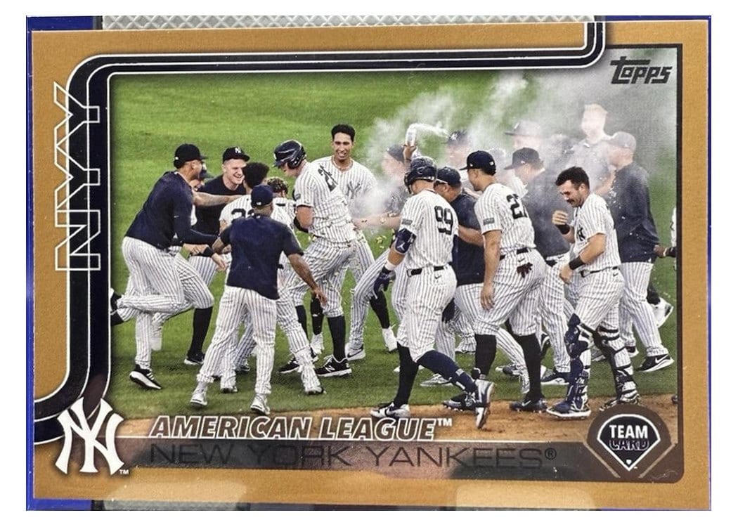 2025 Topps Base Set New York Yankees #123 card