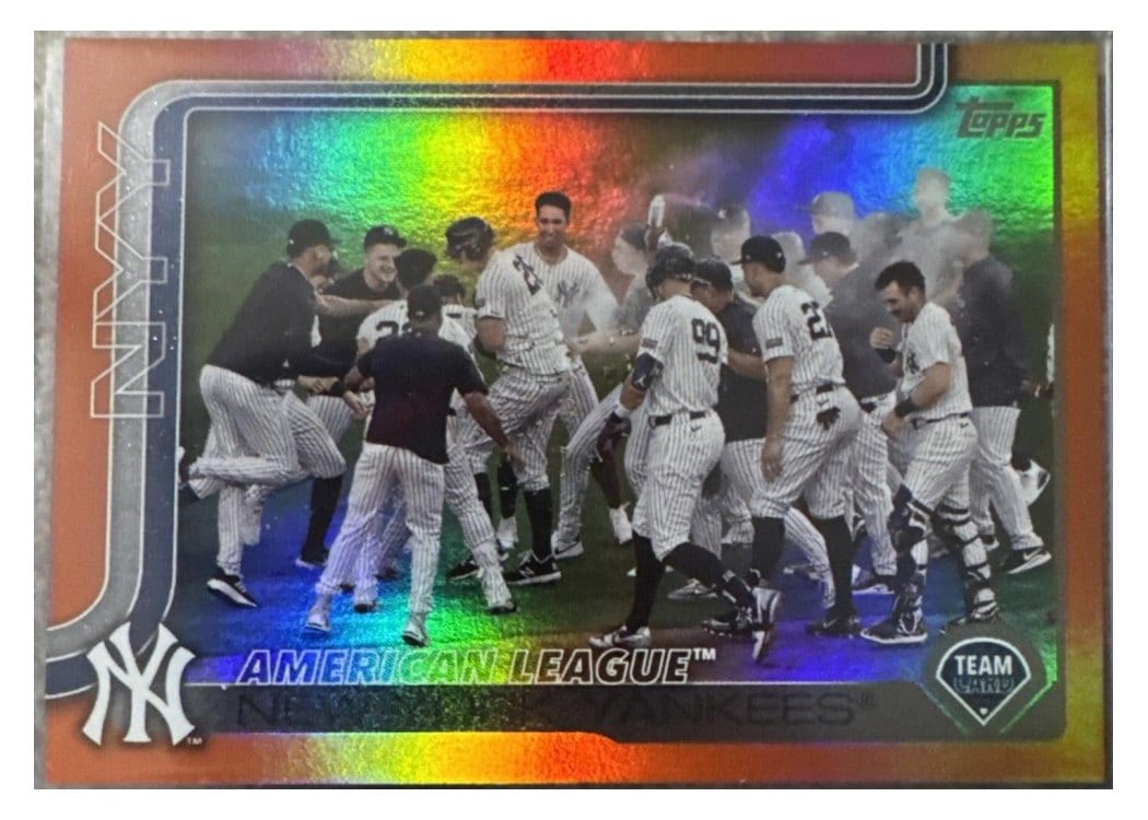 2025 Topps Base Set New York Yankees #123 card