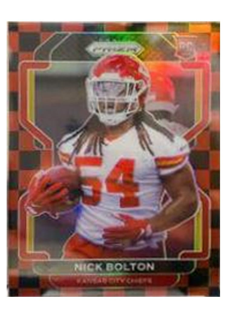 2021 Panini Prizm Base Set Nick Bolton #390 card
