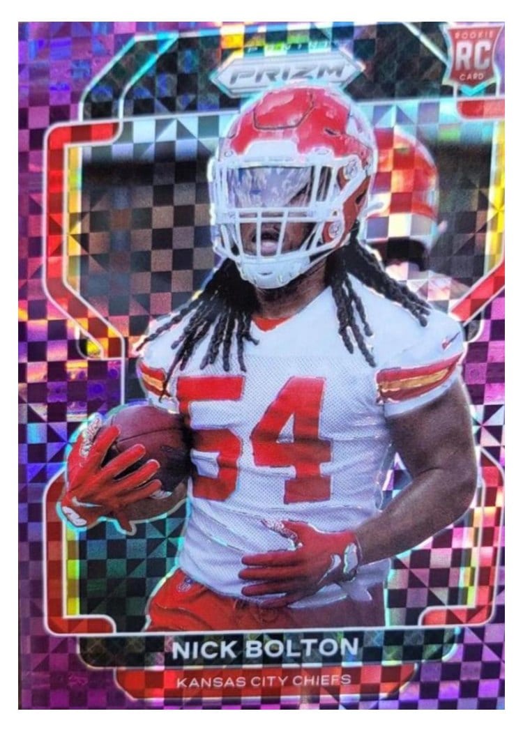 2021 Panini Prizm Base Set Nick Bolton #390 card