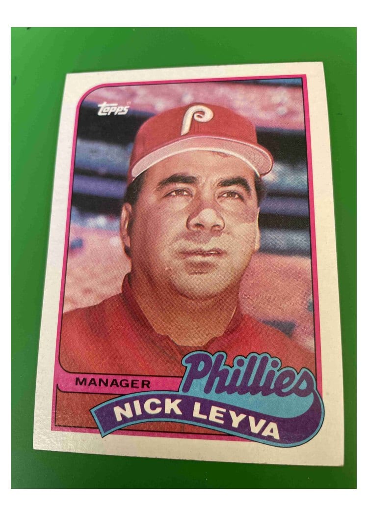 1989 Topps Base Set Nick Leyva #74 card