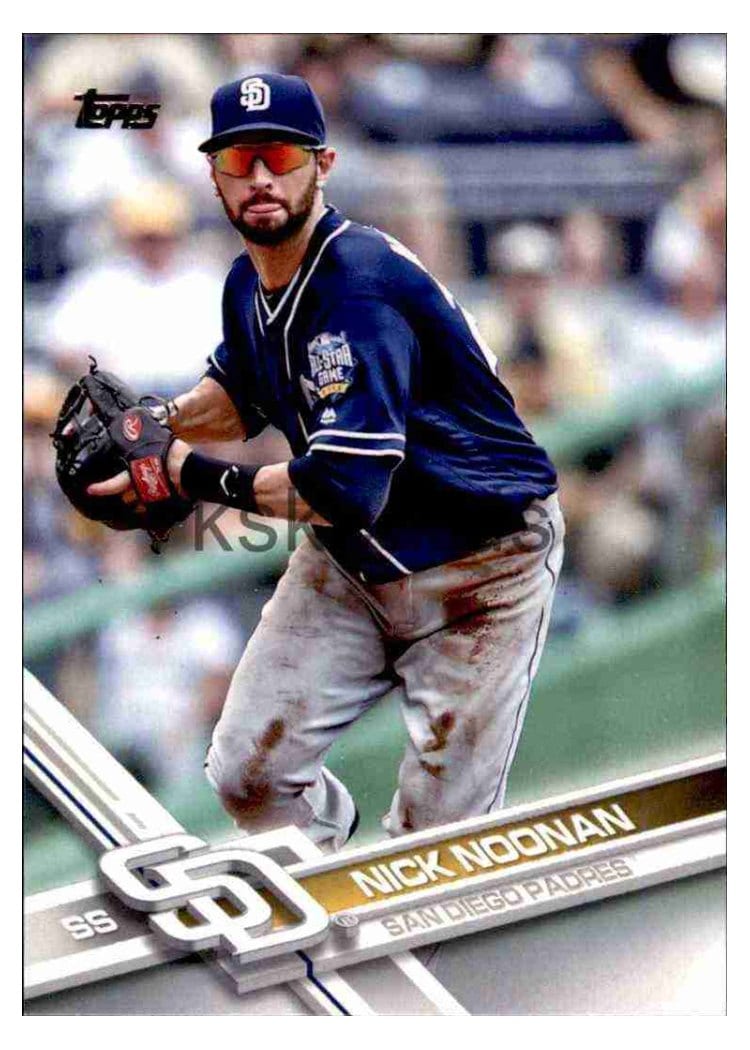 2017 Topps Base Set Nick Noonan #143 card