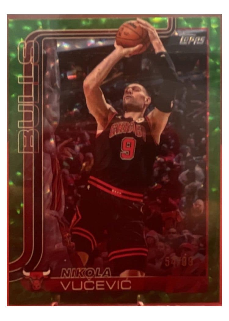 2025-26 Topps Base Set Nikola Vučević Holo Green Foil #36 card