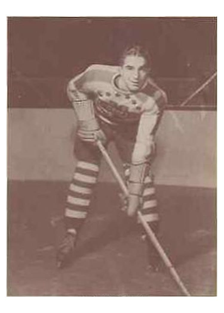 1940 O-Pee-Chee V301-2 Norman Larson #127 card
