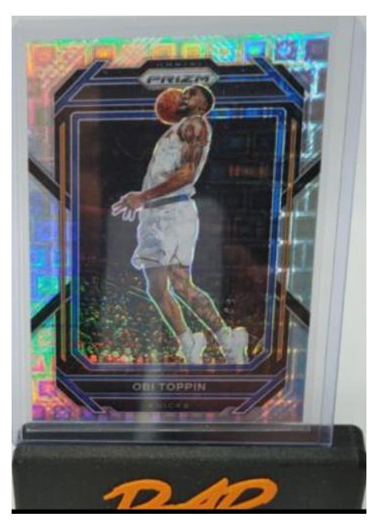 2022-23 Panini Prizm Base Set Obi Toppin #9 card
