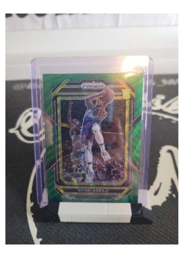 2022-23 Panini Prizm Base Set Ochai Agbaji #267 card