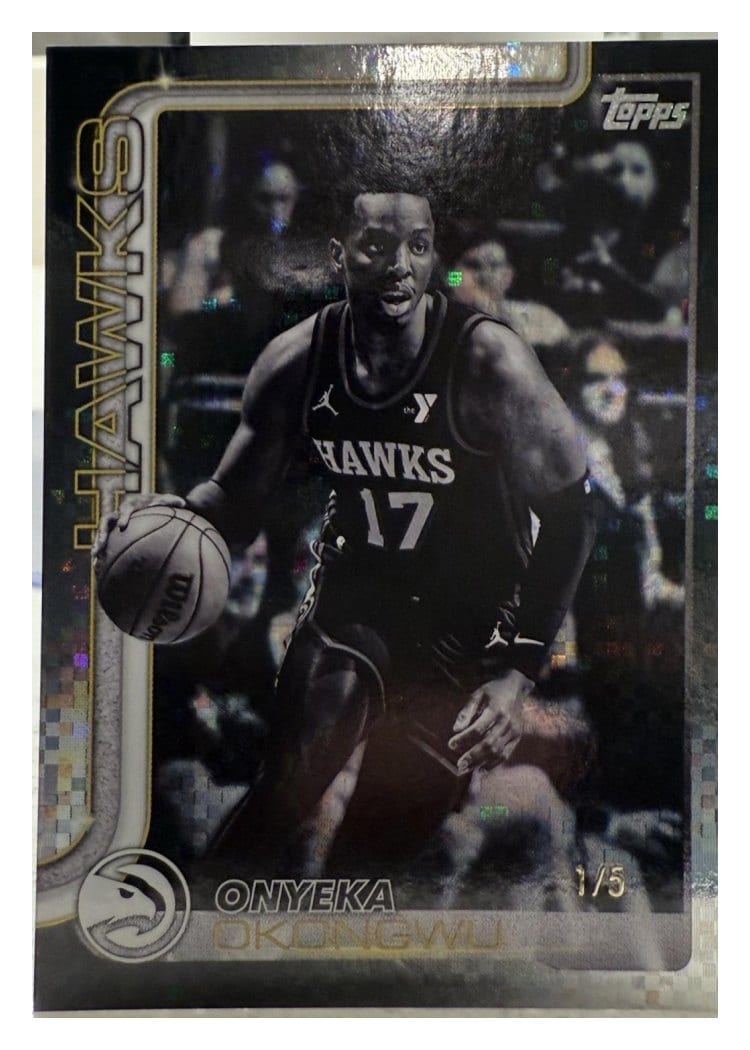 2025-26 Topps Base Set Onyeka Okongwu Cyber Circuit #66 card