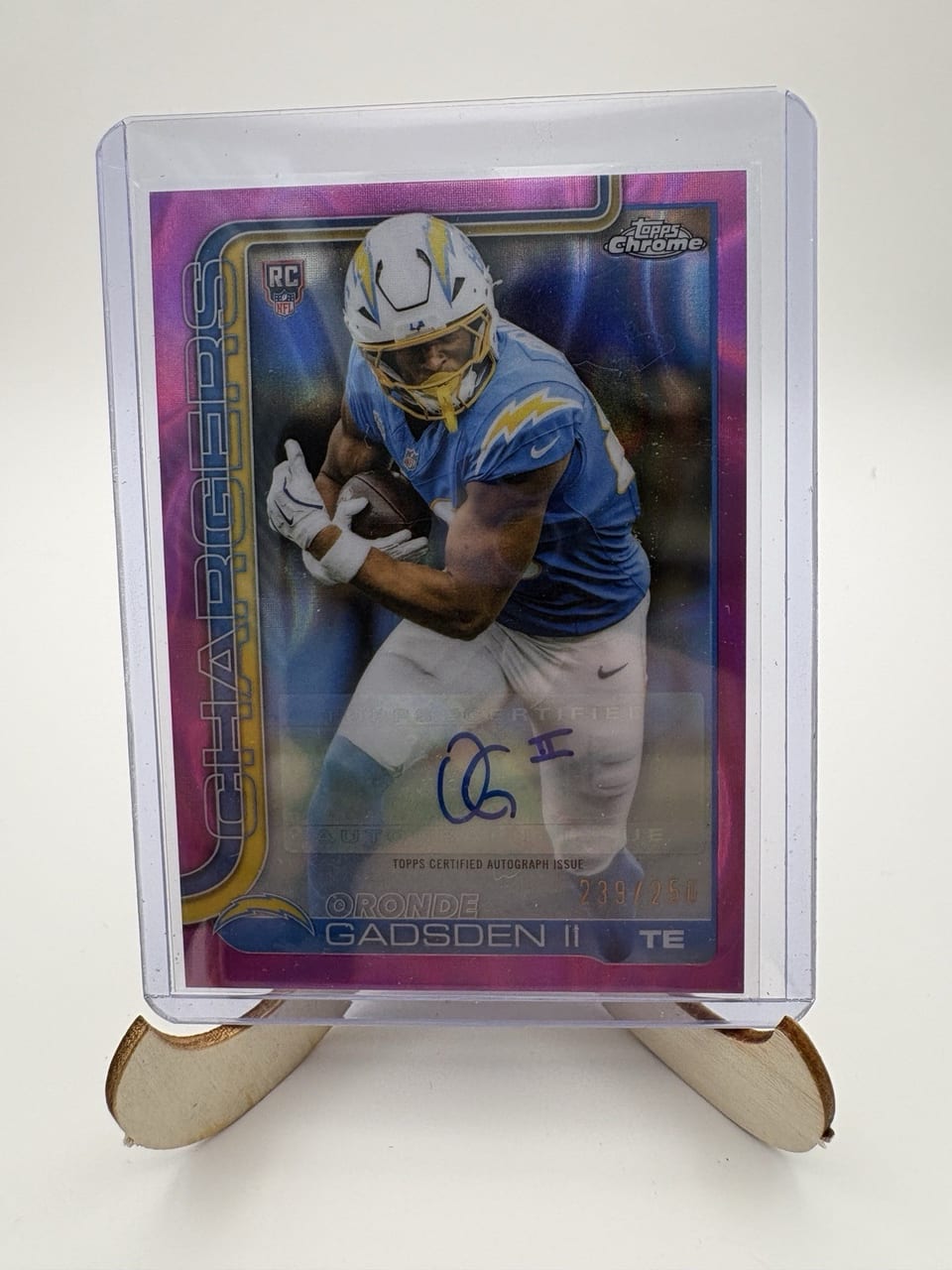 2025 Topps Chrome Retail Rookie Autographs Oronde Gadsden #RRA-OGII card