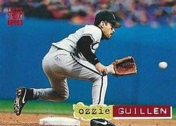 1994 Stadium Club Base Set Ozzie Guillen #389 card