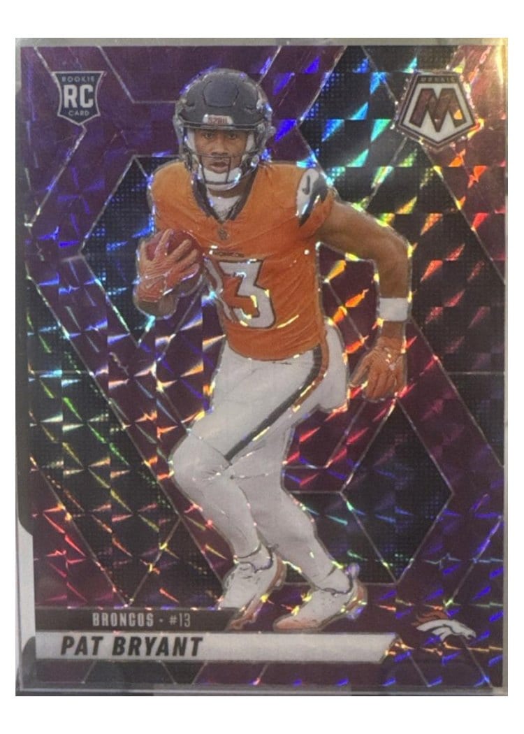 2025 Panini Mosaic Base Set Pat Bryant #379 card
