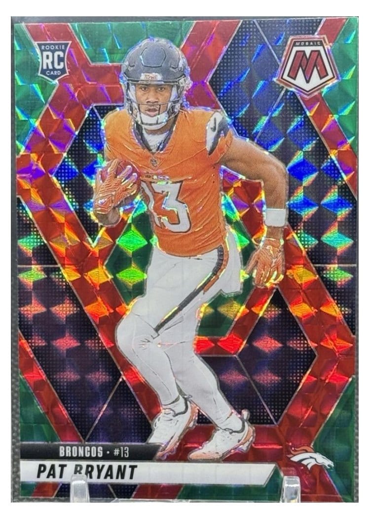 2025 Panini Mosaic Base Set Pat Bryant #379 card