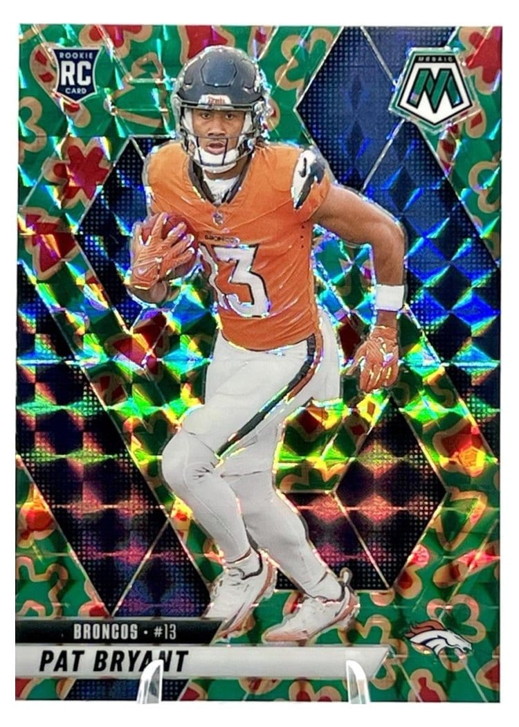 2025 Panini Mosaic Base Set Pat Bryant #379 card