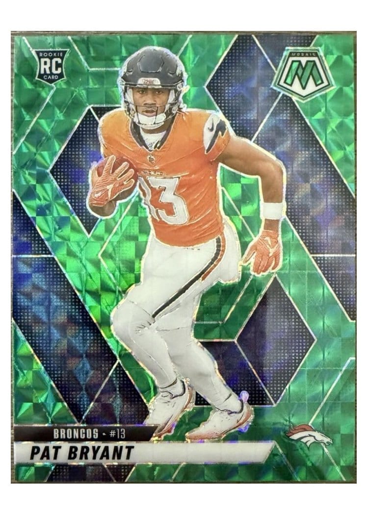2025 Panini Mosaic Base Set Pat Bryant #379 card
