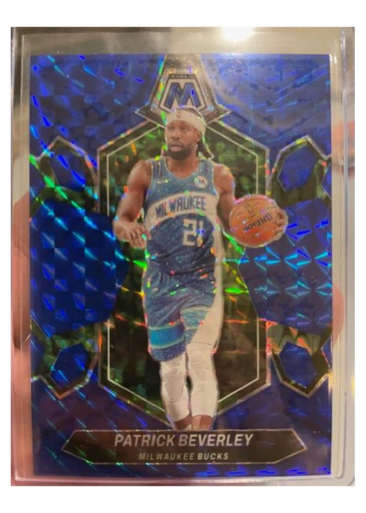 2023-24 Panini Mosaic Base Set Patrick Beverley Blue #118 card