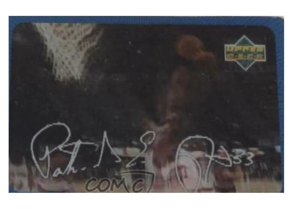 1997 Upper Deck Diamond Vision Patrick Ewing Signature #S18 card