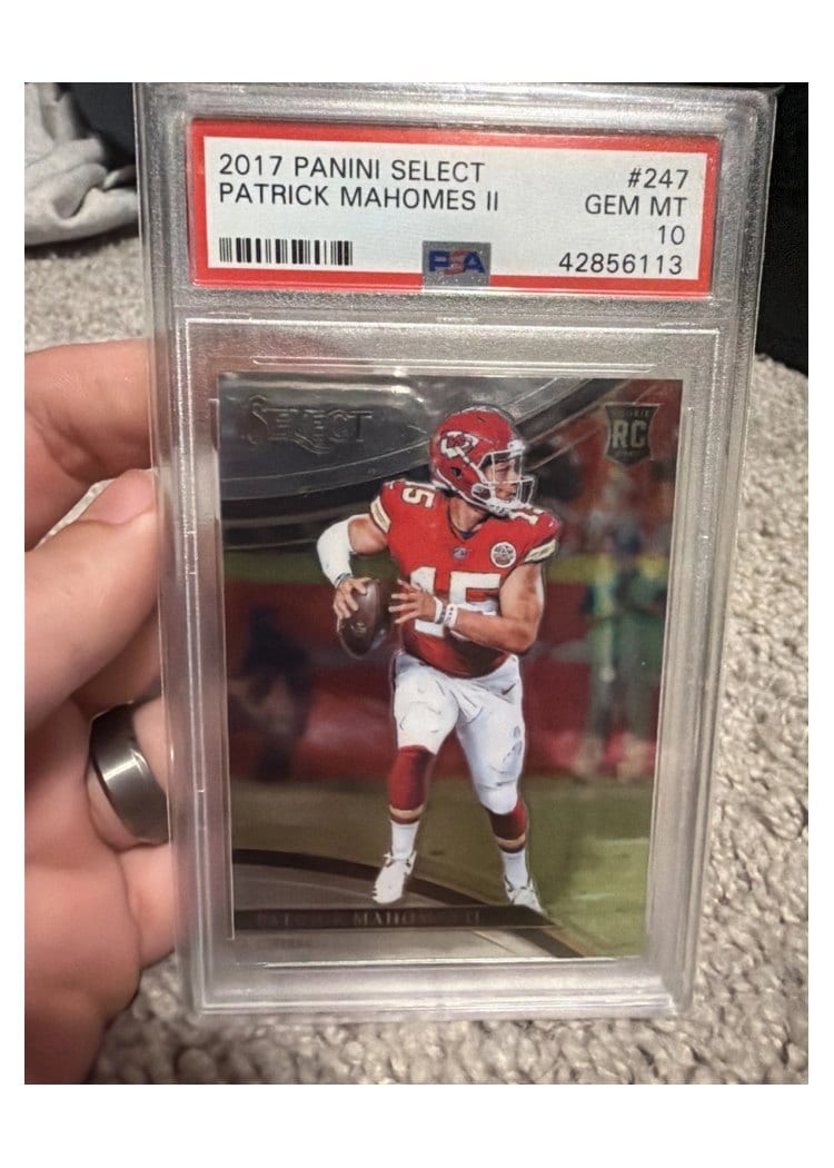 2017 Panini Select Base Set Patrick Mahomes II #247 card