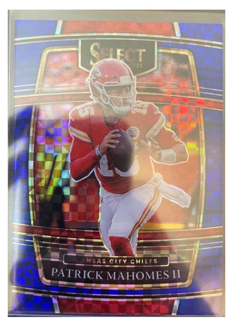 2021 Panini Select Base Set Patrick Mahomes II Blue #2 card