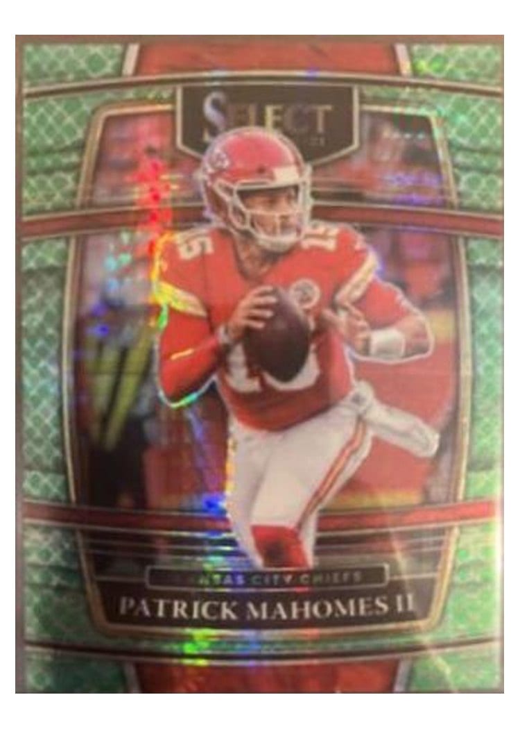 2021 Panini Select Base Set Patrick Mahomes II #2 card