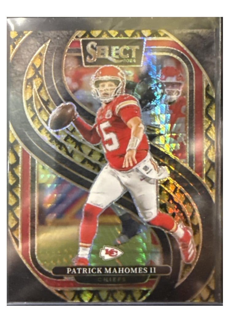 2024 Panini Select Base Set Patrick Mahomes II Gold Dragon Scale Prizm #120 card