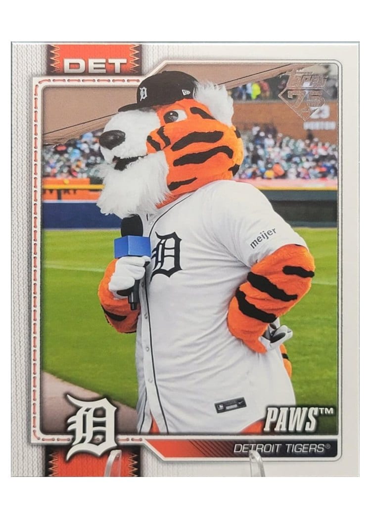 2026 Topps Mascots Paws #M-15 card
