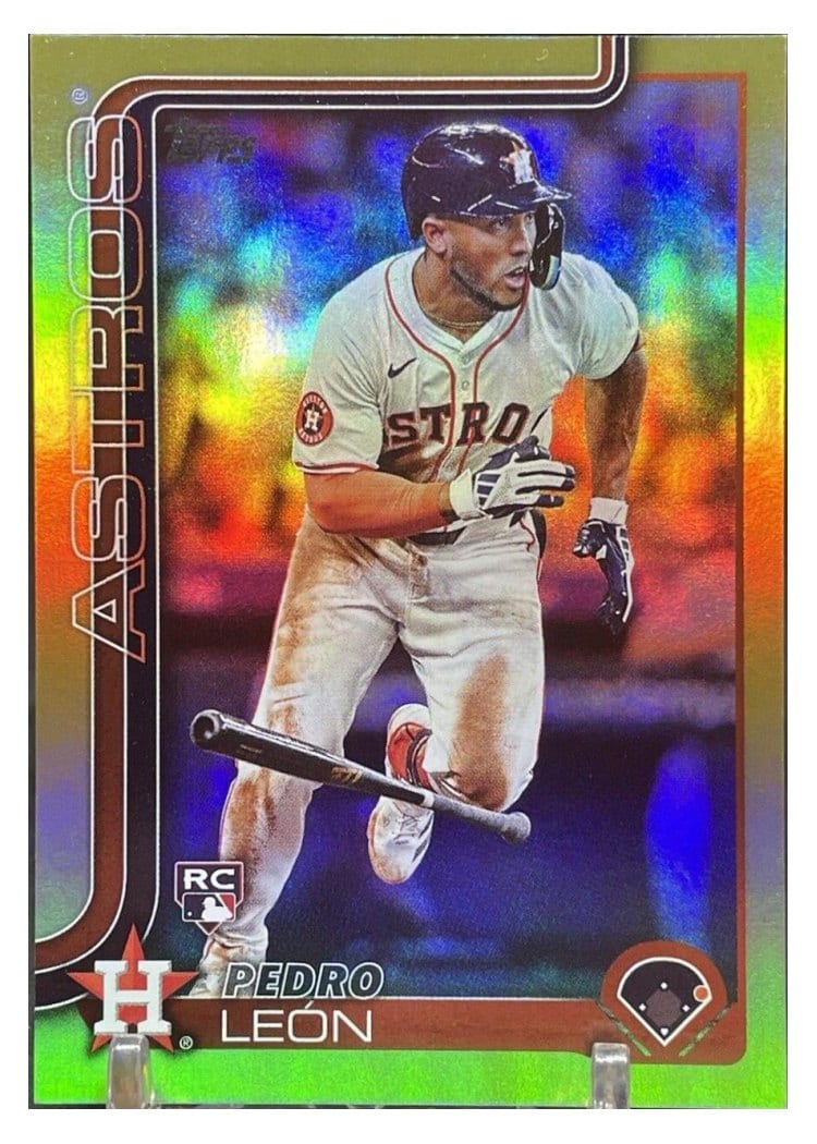 2025 Topps Base Set Pedro León #30 card