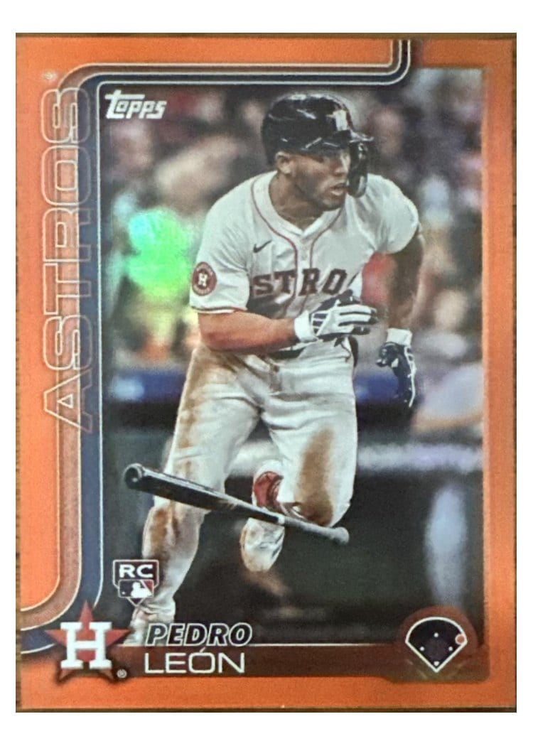 2025 Topps Base Set Pedro León #30 card
