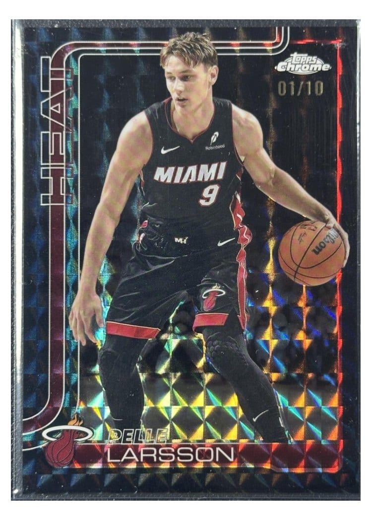 2025 Topps Chrome Pelle Larsson Black Geometric Refractor #189 card