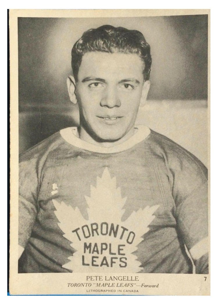 1939 O-Pee-Chee V301-1 Pete Langelle #7 card