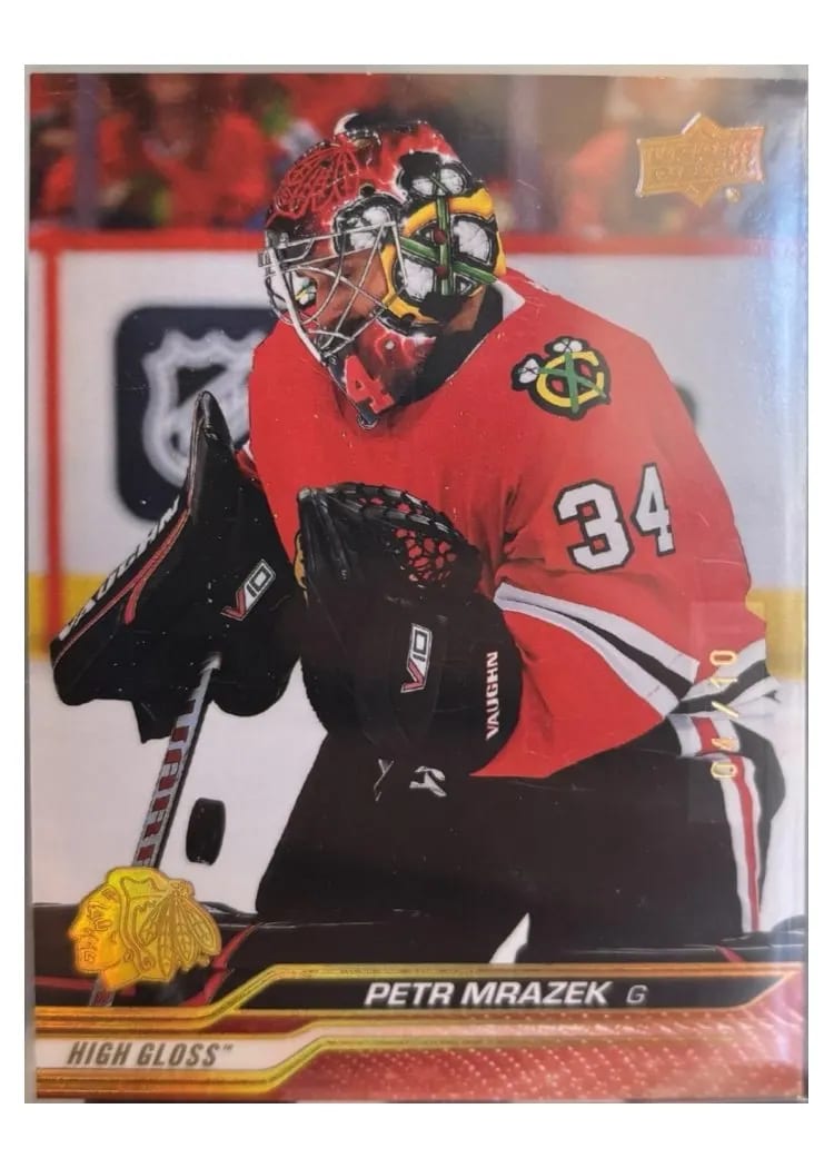 2023-24 Upper Deck Base Set Petr Mrazek #40 card