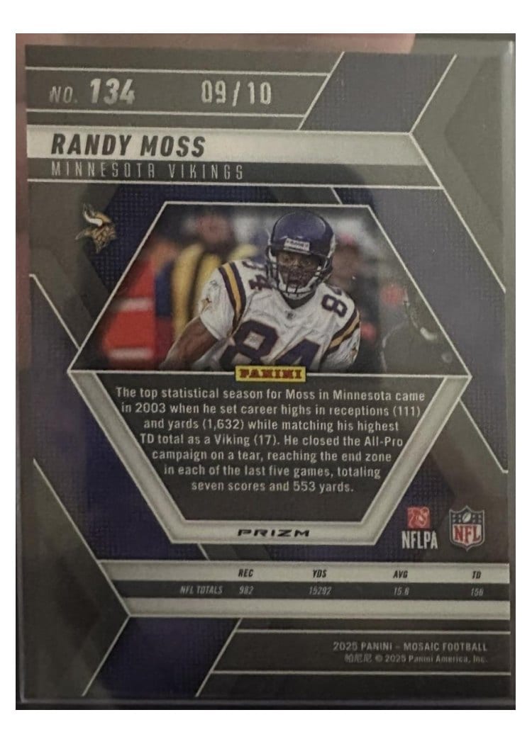 2025 Panini Mosaic Base Set Randy Moss #134 card