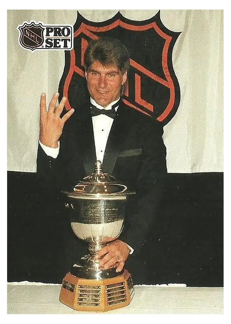 1991 Pro Set Ray Bourque #322 card
