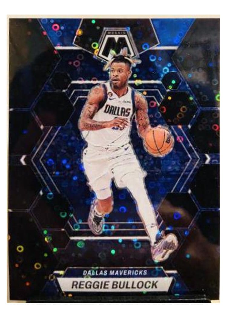 2022-23 Panini Mosaic Base Set Reggie Bullock #116 card