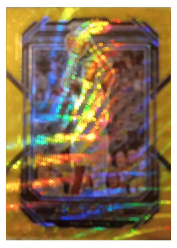 2022-23 Panini Prizm Base Set Reggie Bullock Gold Wave Prizm #179 card
