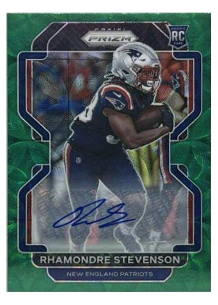 2021 Panini Prizm Base Set Rhamondre Stevenson Autograph Green Scope Prizm #367 card