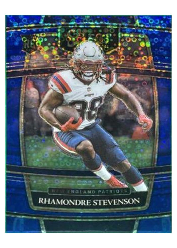 2021 Panini Select Rhamondre Stevenson Blue Disco #75 card