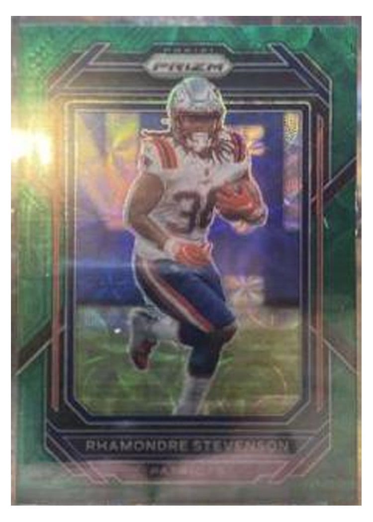 2022 Panini Prizm Base Set Rhamondre Stevenson Green Scope #199 card
