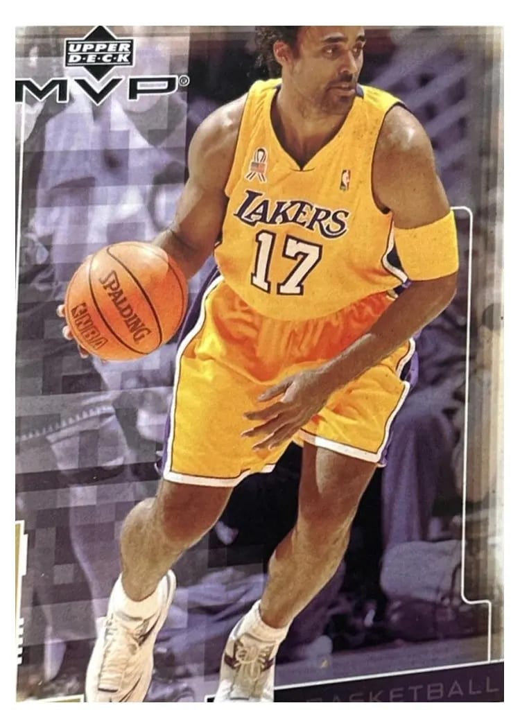 2002 Upper Deck MVP Rick Fox Gold #82 card