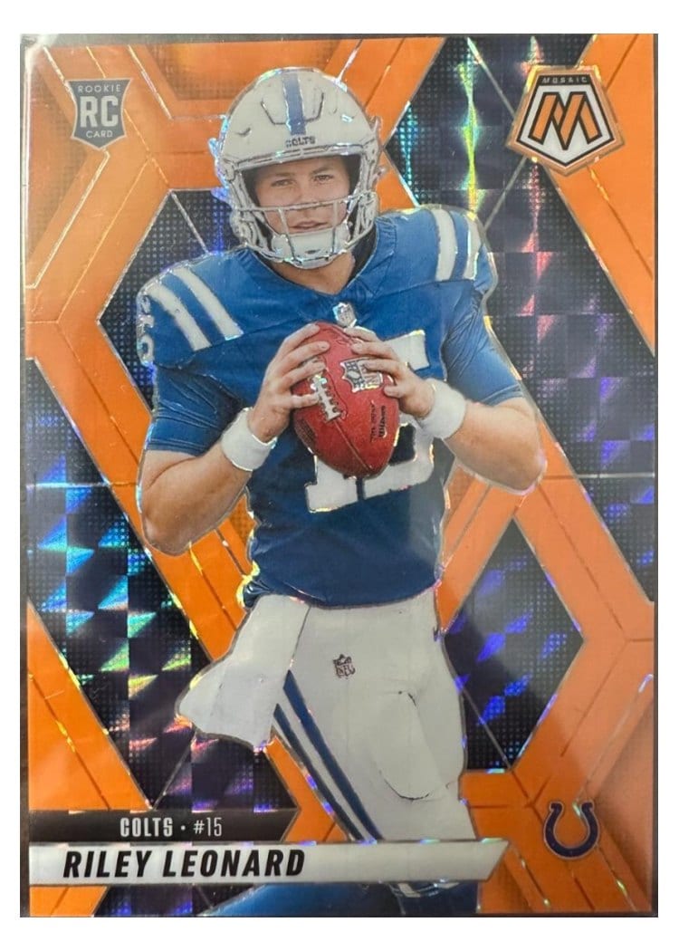 2025 Panini Mosaic Base Set Riley Leonard #372 card