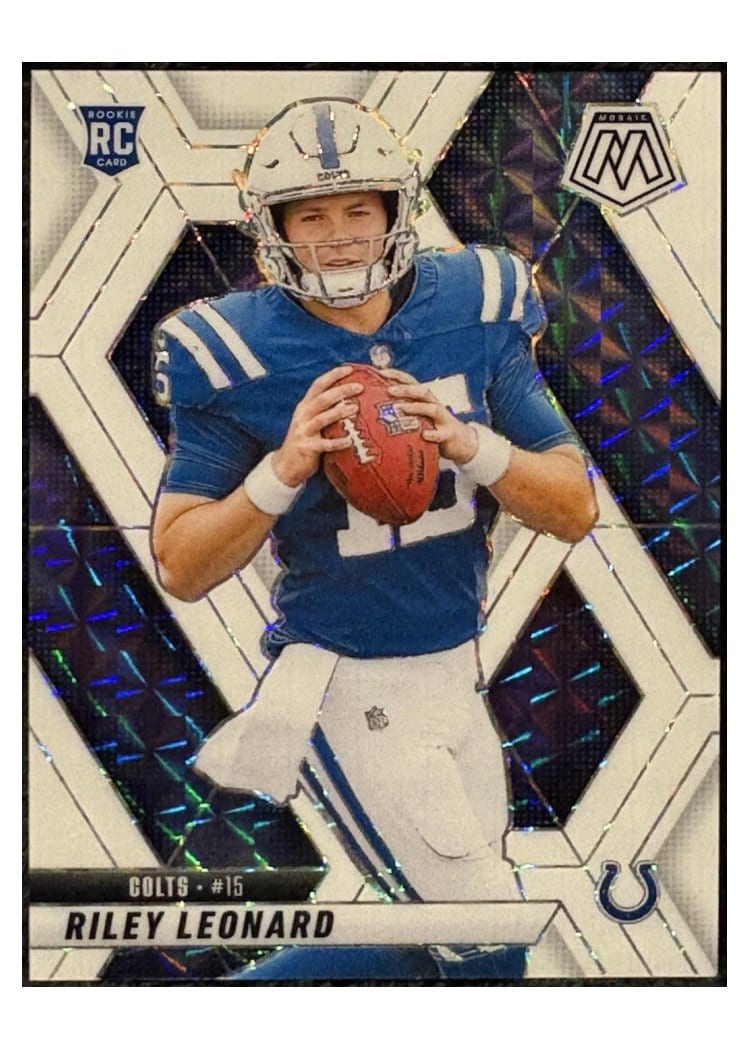 2025 Panini Mosaic Base Set Riley Leonard #372 card