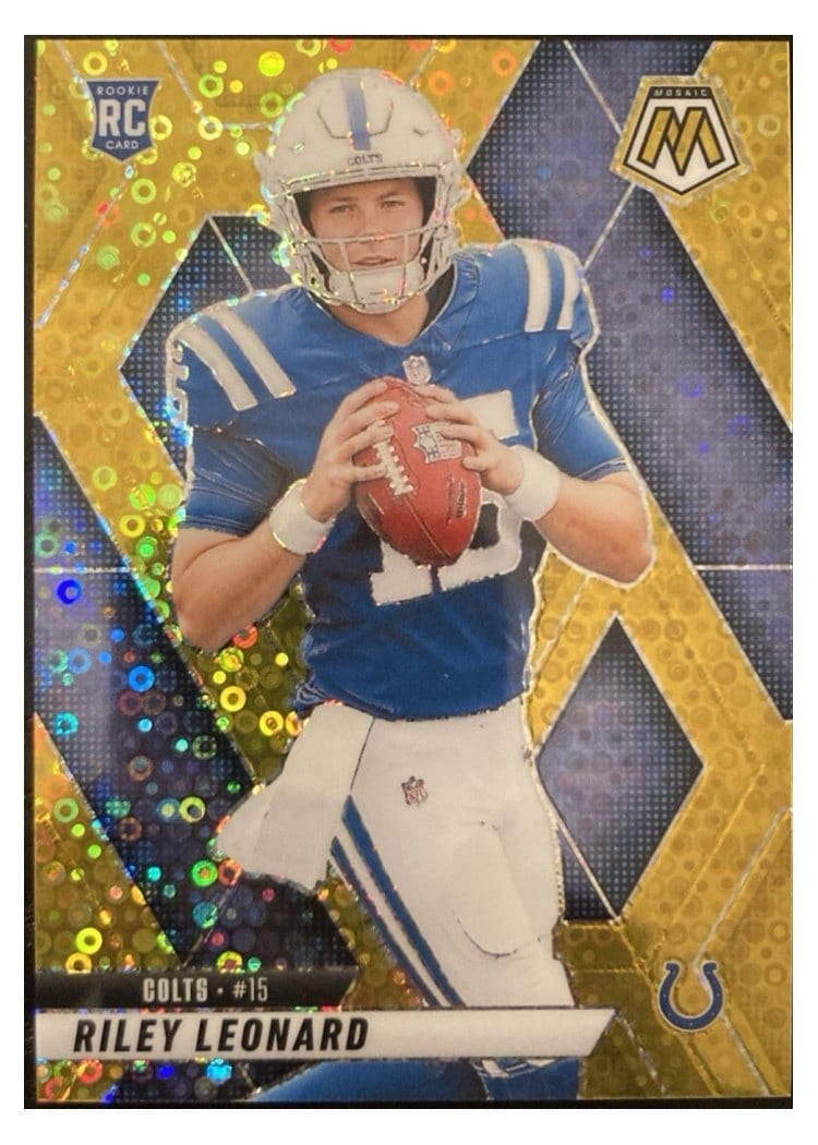 2025 Panini Mosaic Base Set Riley Leonard #372 card