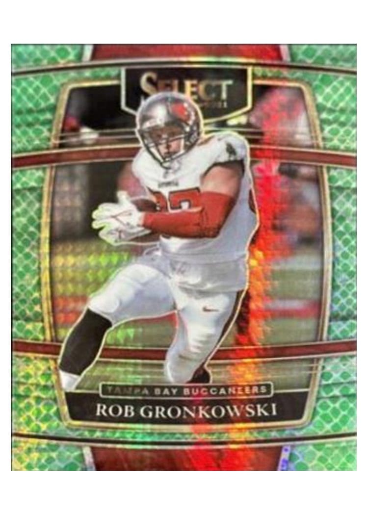 2021 Panini Select Base Set Rob Gronkowski #32 card