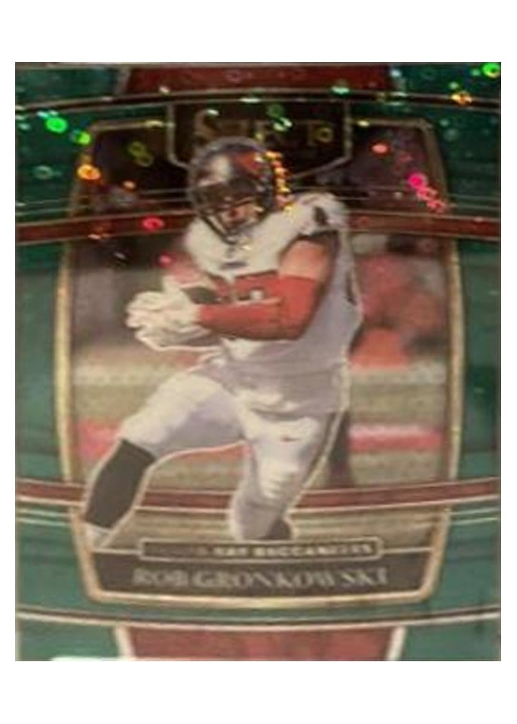 2021 Panini Select Base Set Rob Gronkowski #32 card