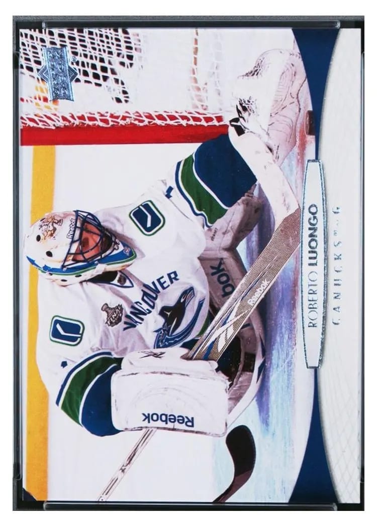 2011 Upper Deck Roberto Luongo #15 card