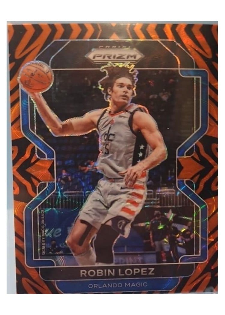 2021-22 Panini Prizm Base Set Robin Lopez #34 card