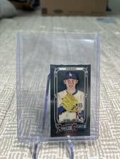 Roki Sasaki 2025 Topps Allen & Ginter Mini Chrome card