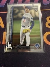 2025 Topps Chrome Roki Sasaki #217 card