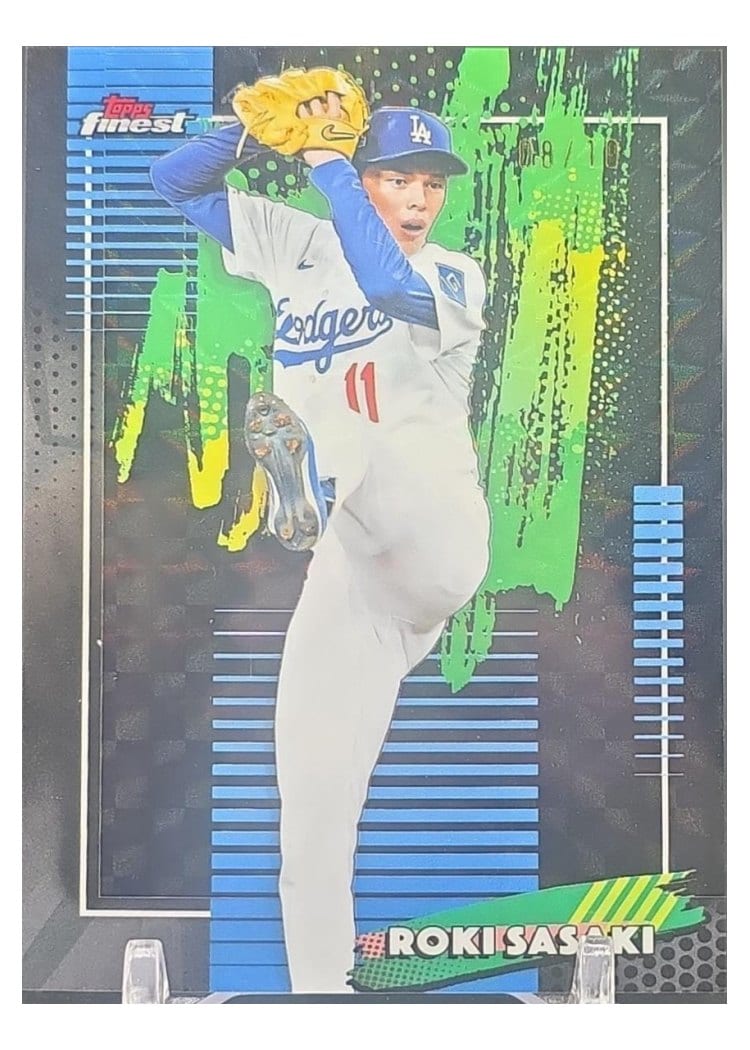 2026 Topps Finest Roki Sasaki #11 card