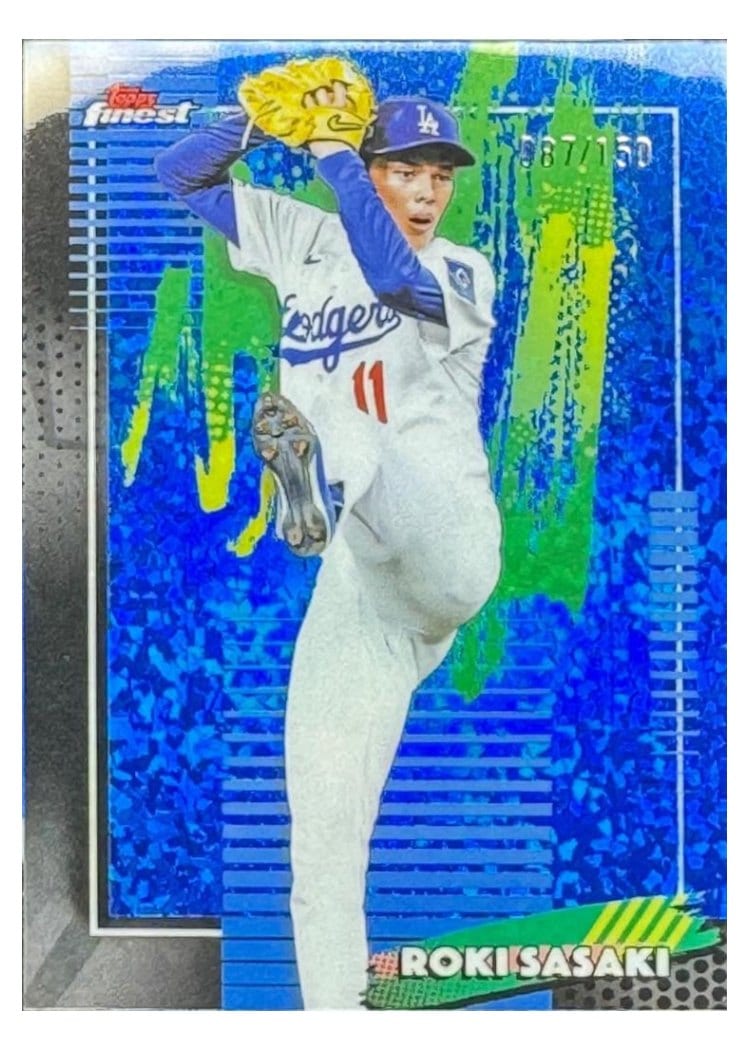2026 Topps Finest Roki Sasaki #11 card